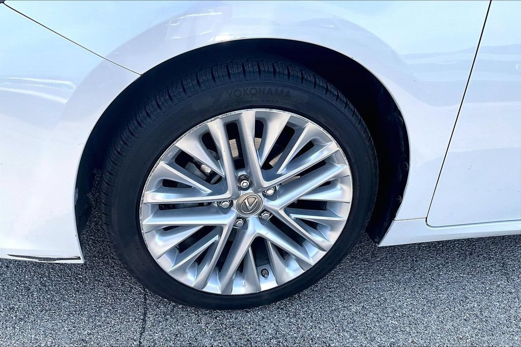 Used 2014 Lexus ES 350 FWD image 11