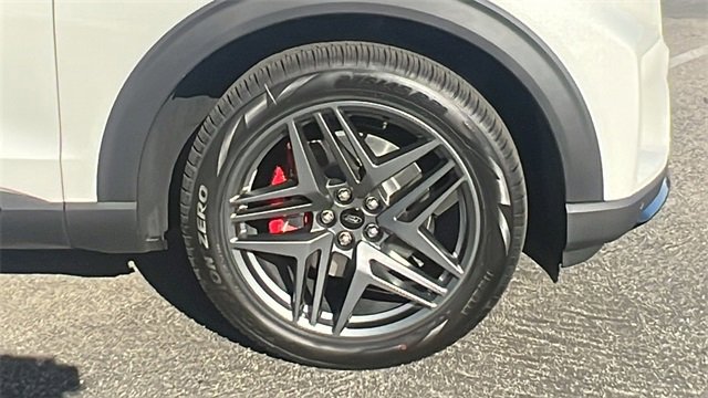 New 2025 Ford Explorer ST-Line w/ Premium Package image 9