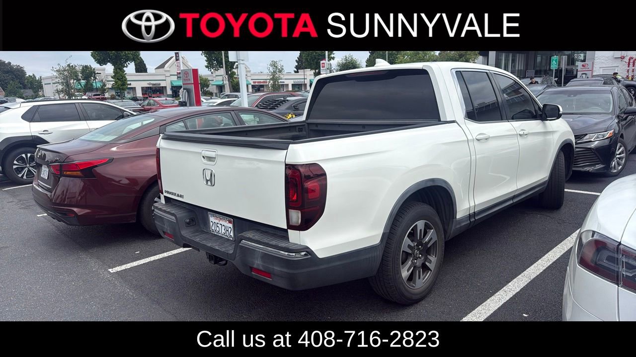 Used 2017 Honda Ridgeline RTL image 2