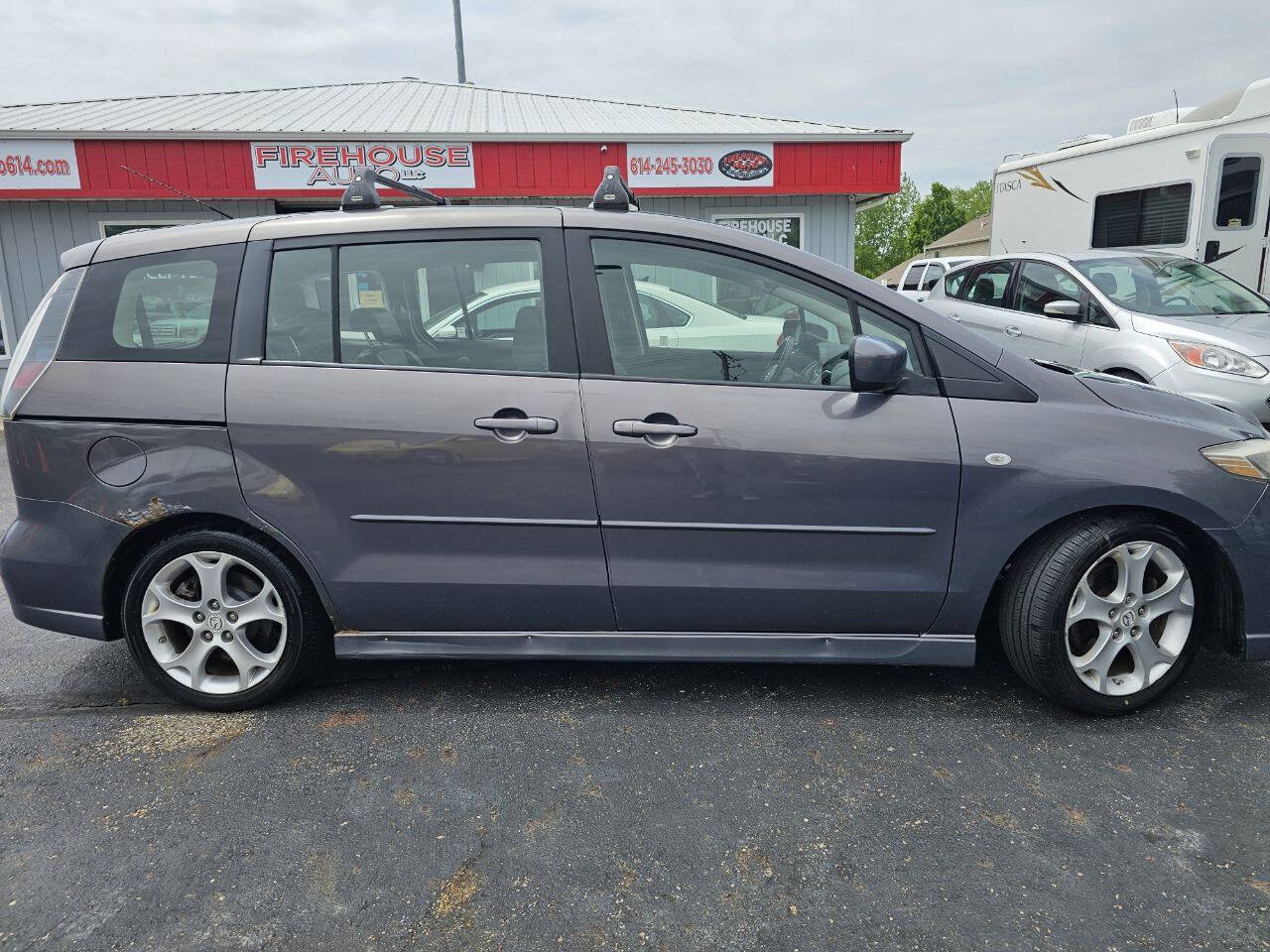 Used 2009 MAZDA MAZDA5 Grand Touring FWD image 5