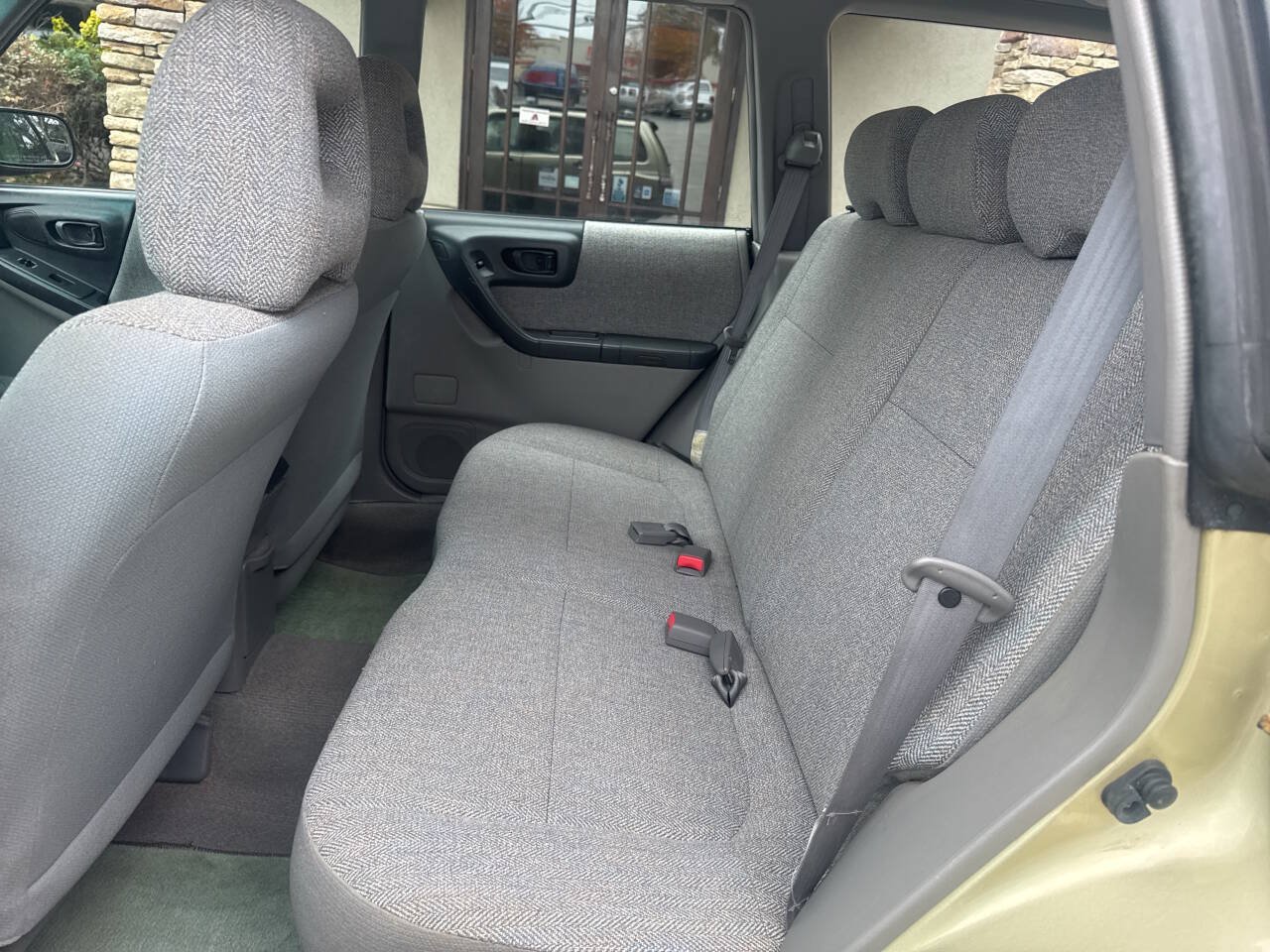 Used 2001 Subaru Forester L AWD/4WD image 12