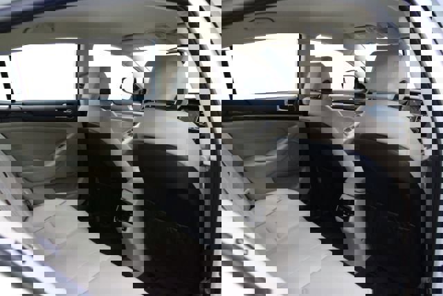 Used 2016 Kia Cadenza image 22