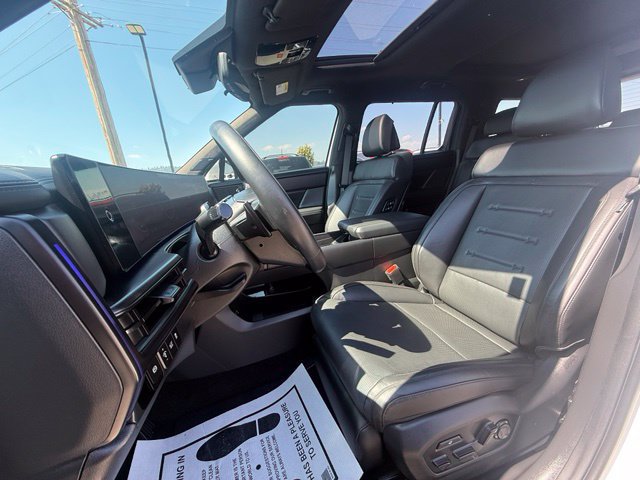 Certified 2025 Hyundai Santa Fe Calligraphy AWD/4WD image 11