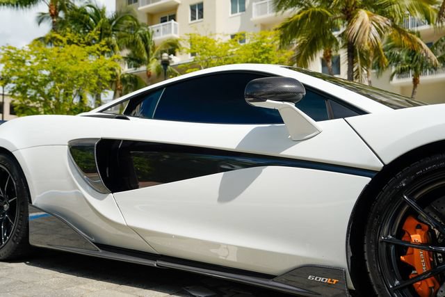 Used 2019 McLaren 600LT RWD image 36