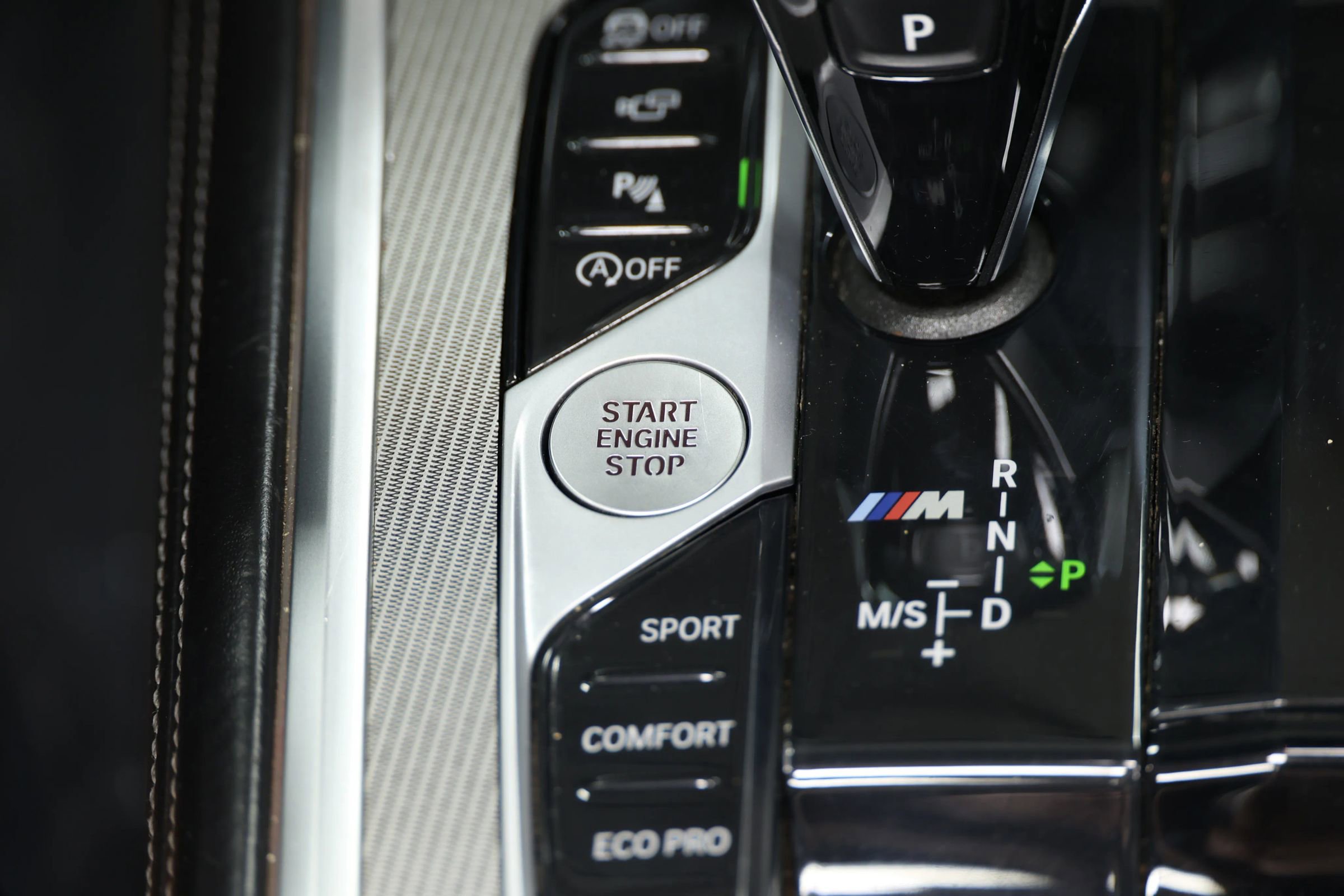 Used 2022 BMW M850i xDrive Convertible image 37