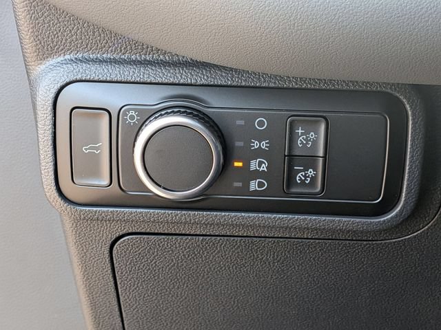 New 2026 Ford Explorer Active AWD/4WD image 26