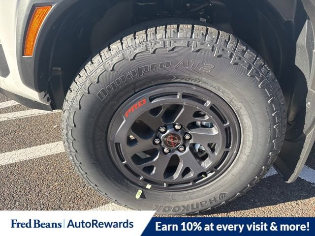 New 2026 Nissan Frontier PRO-4X w/ Pro-4x Convenience Package image 5