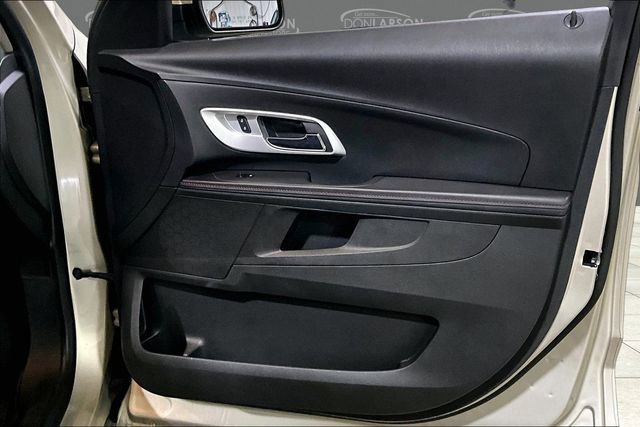 Used 2015 Chevrolet Equinox LT w/ Driver Convenience Package FWD image 12