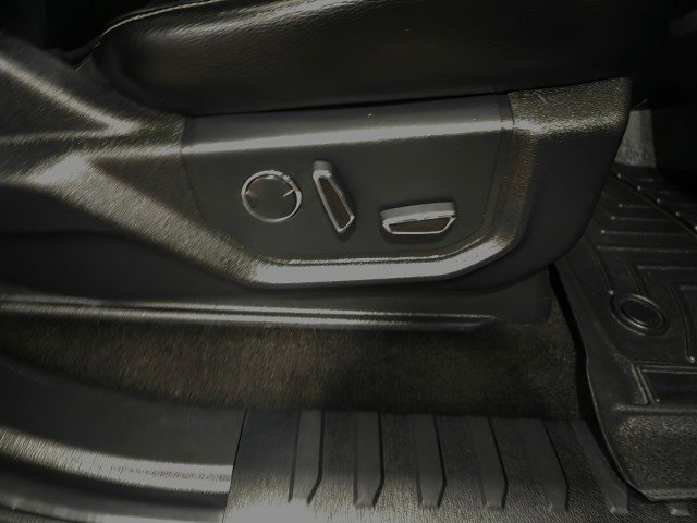 Used 2017 Ford F250 Lariat w/ Lariat Ultimate Package image 76