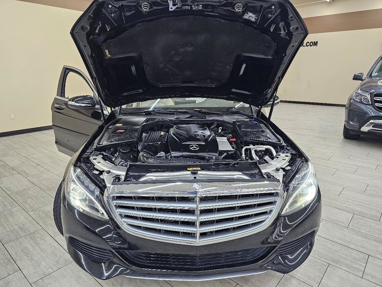 Used 2015 Mercedes-Benz C 300 4MATIC Sedan w/ Multimedia Package image 43