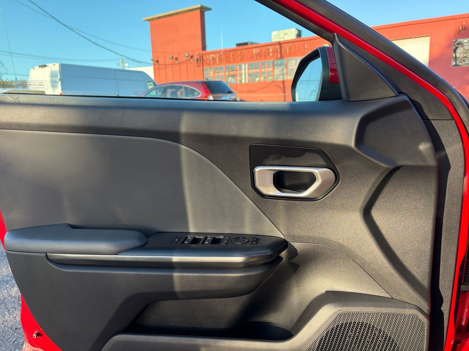 Used 2025 Kia K4 LXS FWD image 18