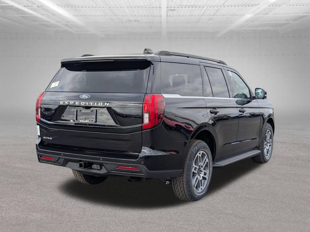 New 2026 Ford Expedition Active AWD/4WD image 12