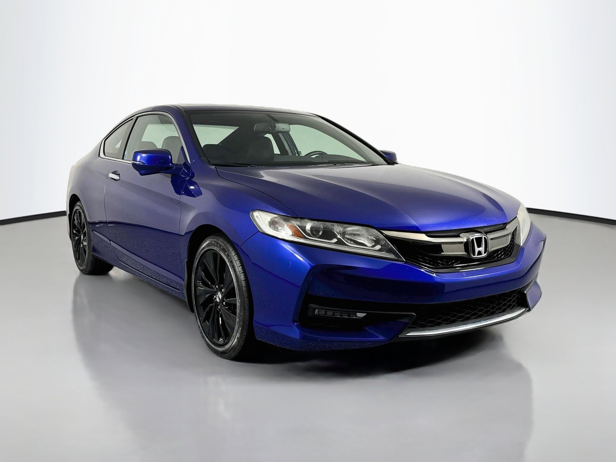 Certified 2017 Honda Accord EX-L image 3