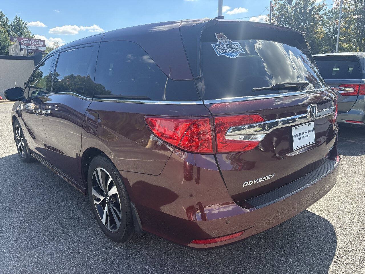 Used 2020 Honda Odyssey Elite image 5