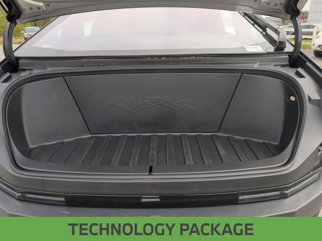 Used 2024 Tesla Cybertruck AWD Crew Cab image 23