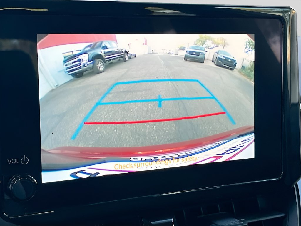 Used 2025 Toyota Corolla LE FWD image 14