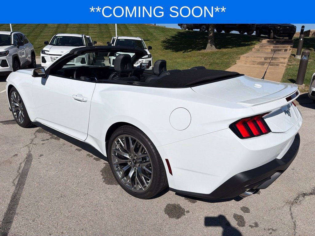 Used 2024 Ford Mustang Premium RWD image 22