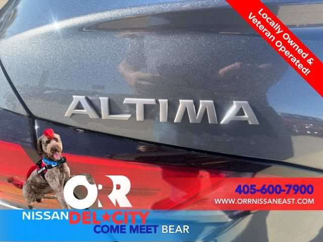 New 2025 Nissan Altima 2.5 SL FWD image 17