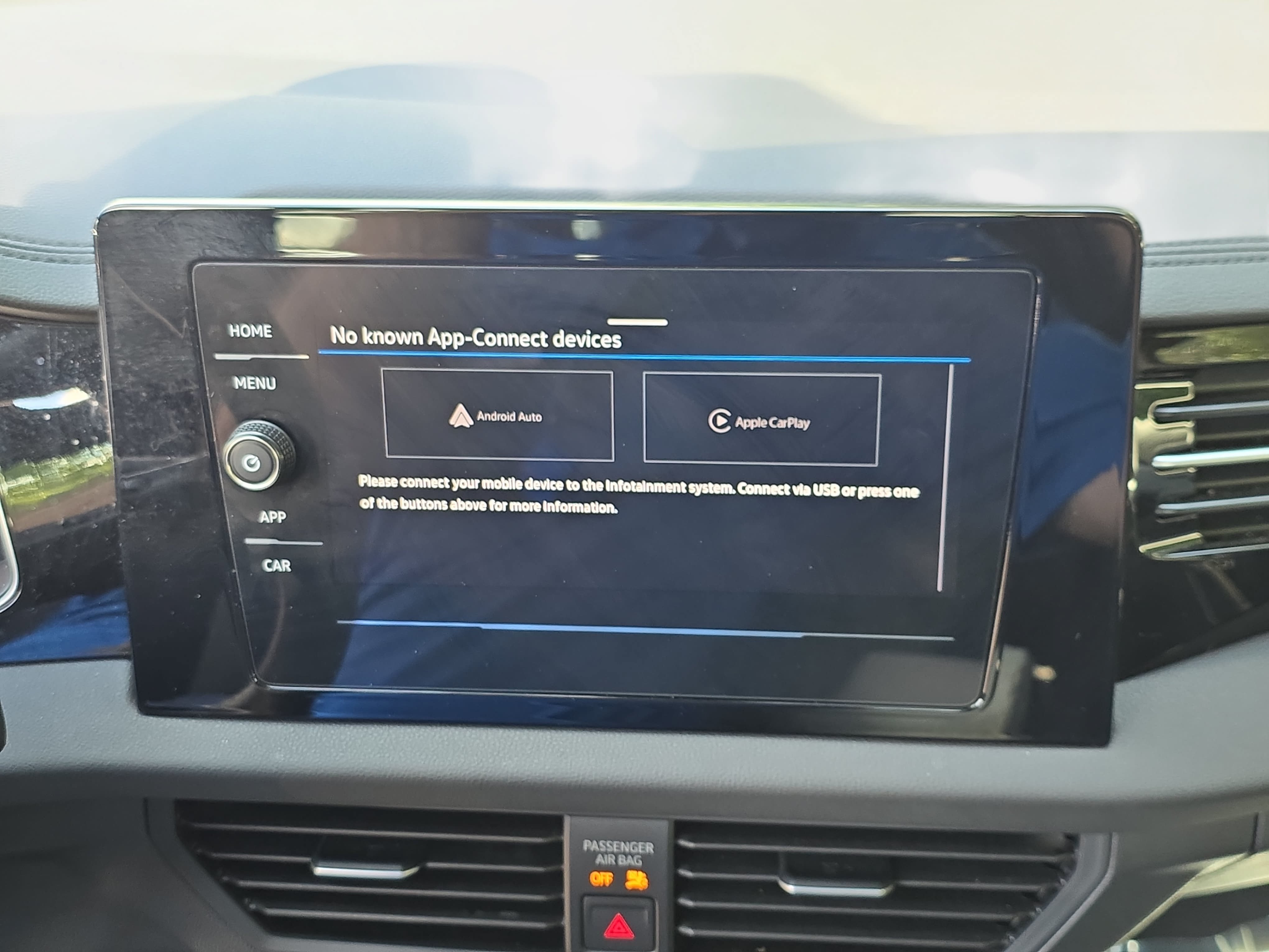 Used 2025 Volkswagen Jetta Sport FWD image 18