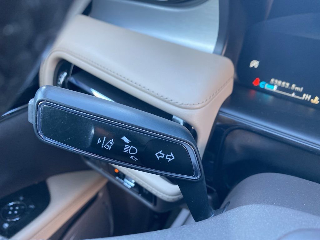 Used 2021 Lincoln Nautilus FWD w/ Equipment Group 101A image 24