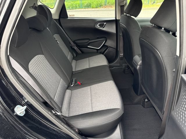 Used 2020 Kia Soul S FWD image 12