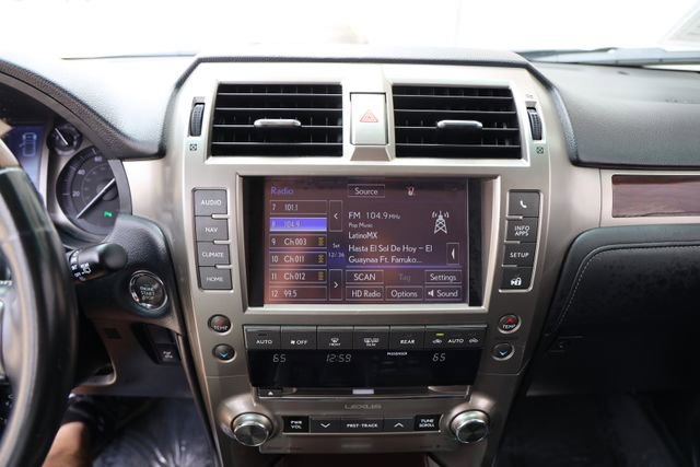Used 2015 Lexus GX 460 w/ Premium Package AWD/4WD image 21