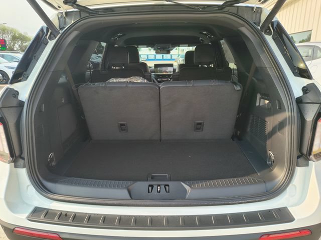 New 2026 Ford Explorer Tremor w/ Tremor Convenience Package AWD/4WD image 25