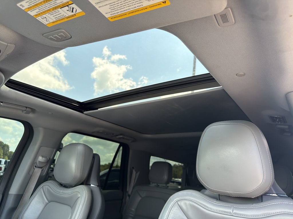 Used 2021 Lincoln Navigator L Reserve w/ Luxury Package AWD/4WD image 34