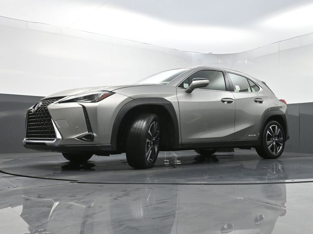 Used 2021 Lexus UX 250h w/ Accessory Package (Z2) AWD/4WD image 24