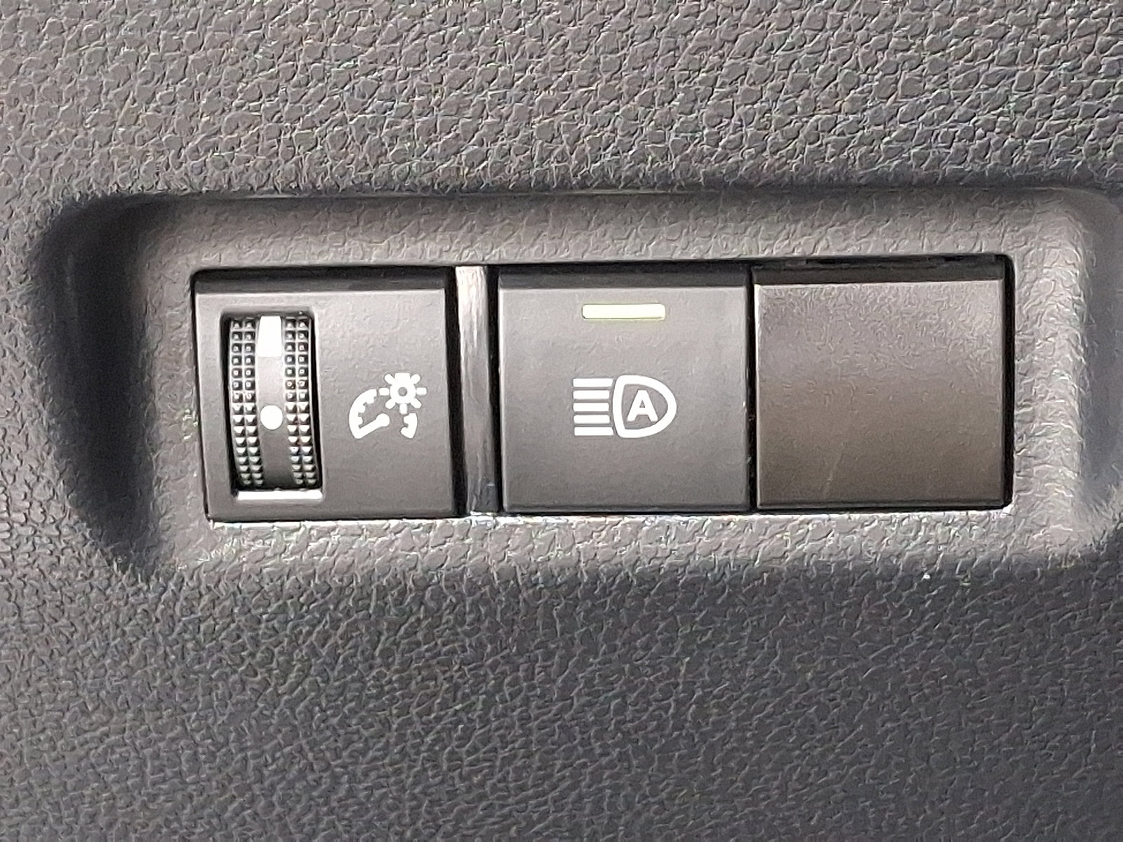 Certified 2024 Toyota RAV4 XLE image 26