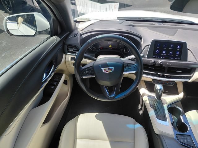 Certified 2024 Cadillac CT4 Luxury w/ Cold Weather Package RWD image 17