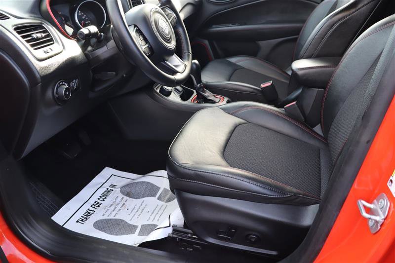 Used 2019 Jeep Compass Trailhawk w/ Popular Equipment Group image 12