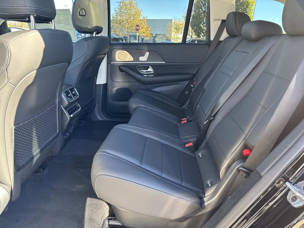 New 2026 Mercedes-Benz GLS 450 4MATIC image 13