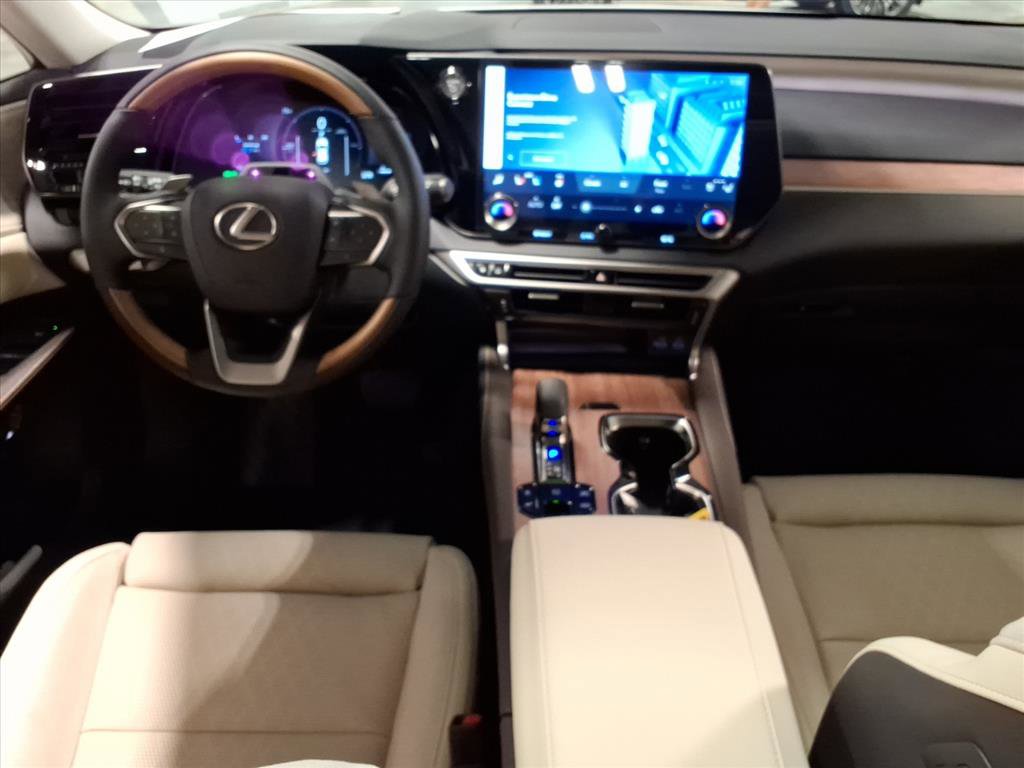 New 2025 Lexus RX 450h AWD w/ Luxury Package image 11