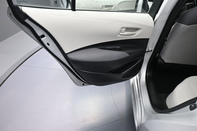 Used 2022 Toyota Corolla LE FWD image 70