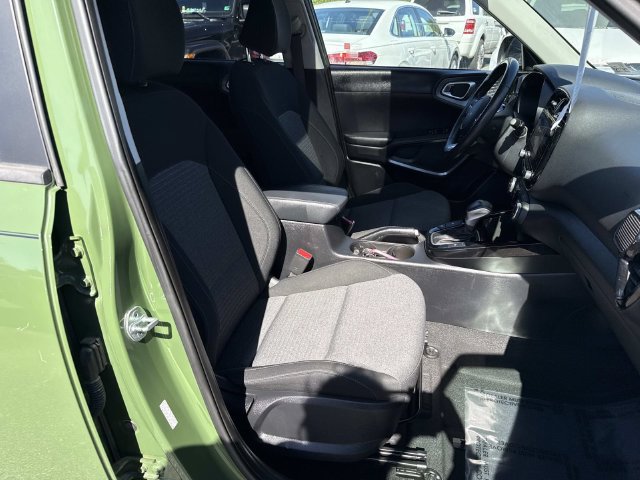 Used 2023 Kia Soul EX FWD image 9
