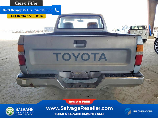 Used 1989 Toyota Pickup Deluxe RWD image 8