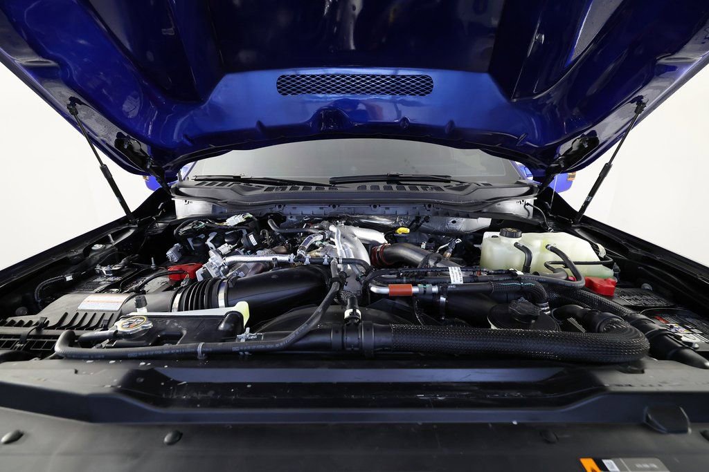 Used 2026 Ford F450 Platinum w/ FX4 Off-Road Package image 38