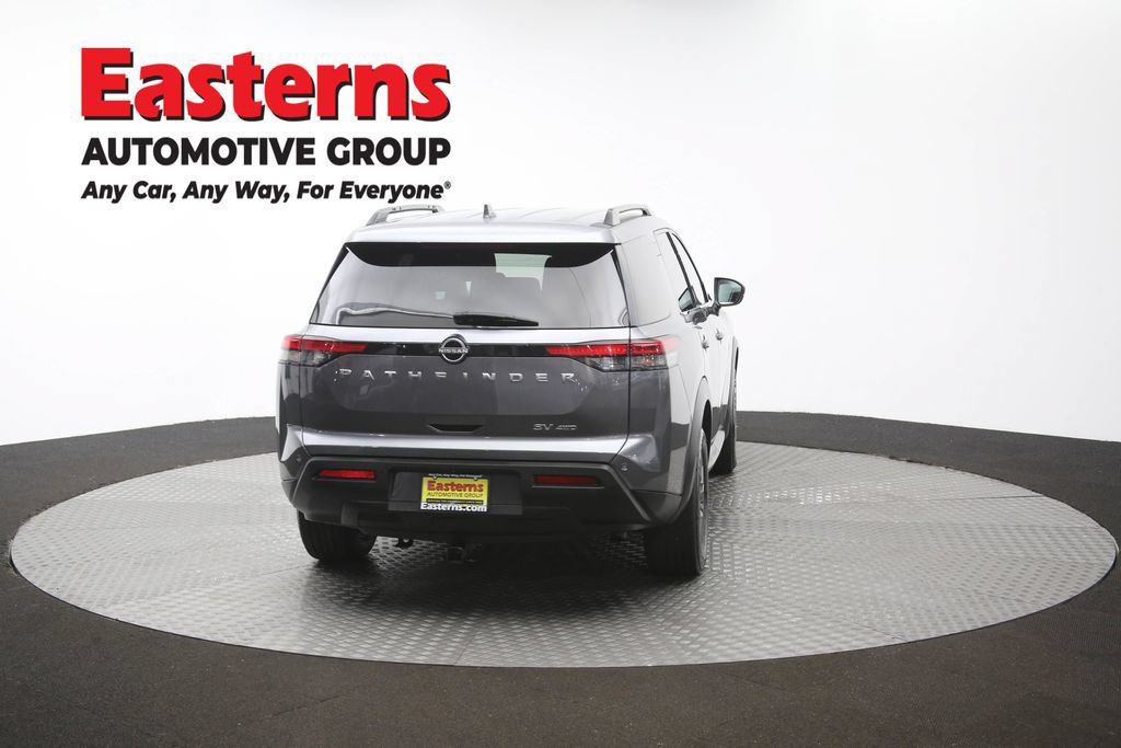 Used 2022 Nissan Pathfinder SV AWD/4WD image 41
