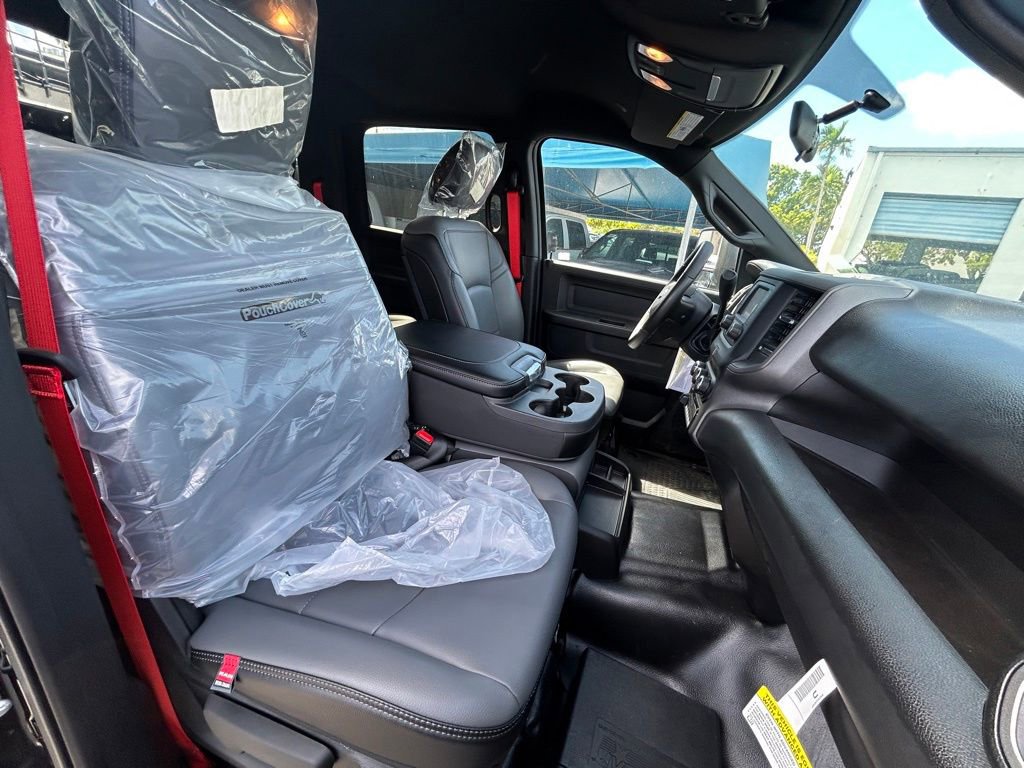 New 2023 RAM 5500 Tradesman w/ Max Tow Package image 41