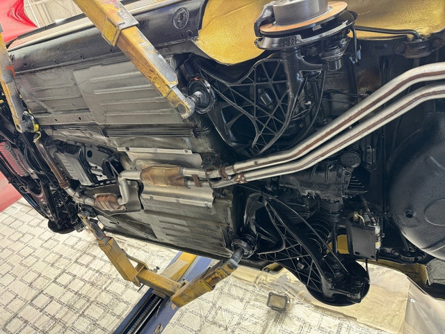 Used 1987 Mercedes-Benz 560 SL image 26