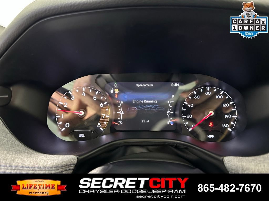 Used 2025 Jeep Compass Latitude w/ Sun & Sound Group AWD/4WD image 20