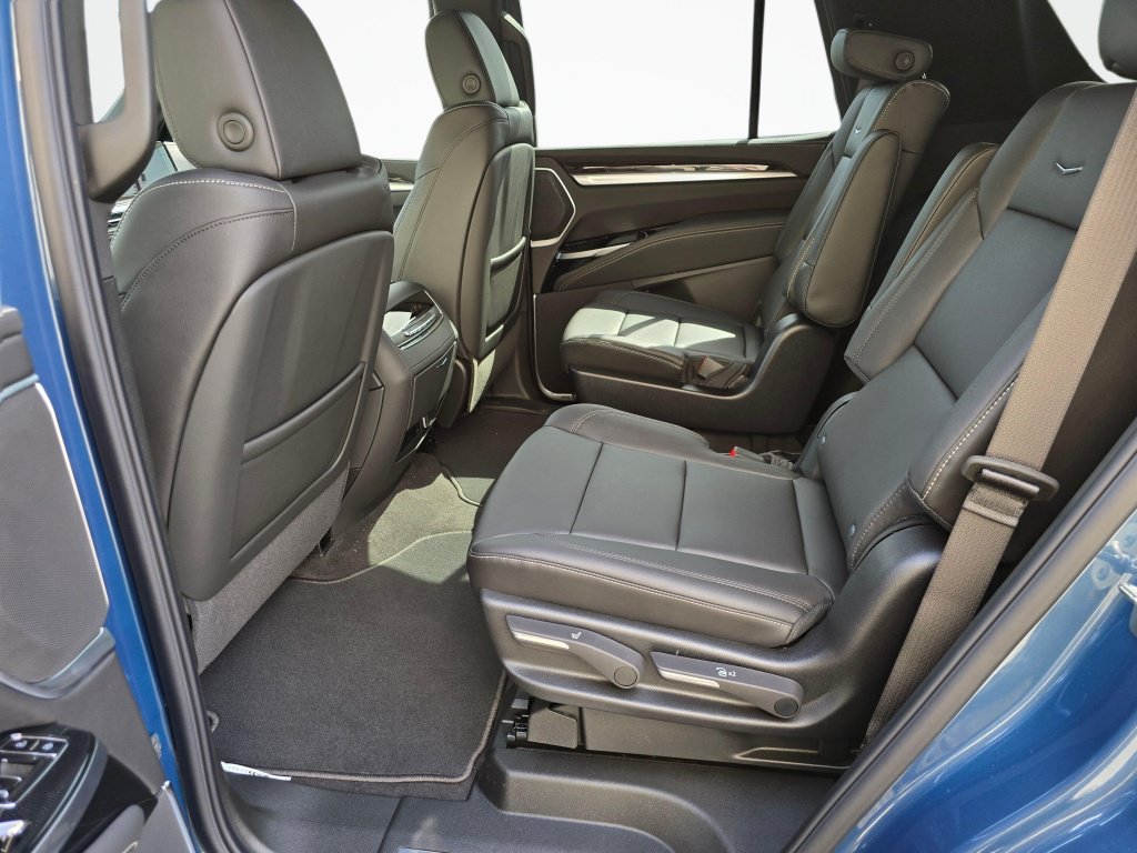 New 2026 Cadillac Escalade 4WD image 23