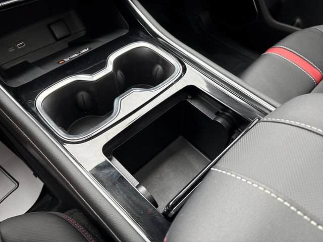 Used 2026 Chevrolet Traverse RS w/ LPO, Floor Liner Package AWD/4WD image 19