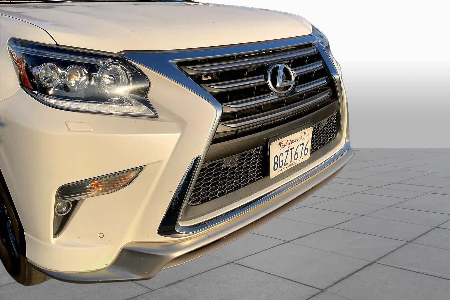 Used 2019 Lexus GX 460 Premium AWD/4WD image 29