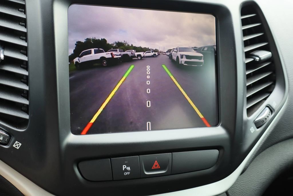 Used 2018 Jeep Cherokee Trailhawk w/ Quick Order Package 27L image 15