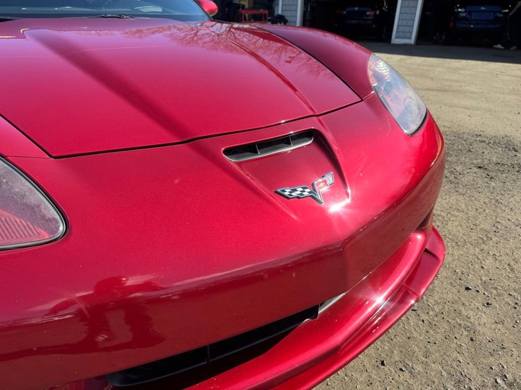 Used 2010 Chevrolet Corvette Grand Sport w/ Preferred Equipment Group image 16