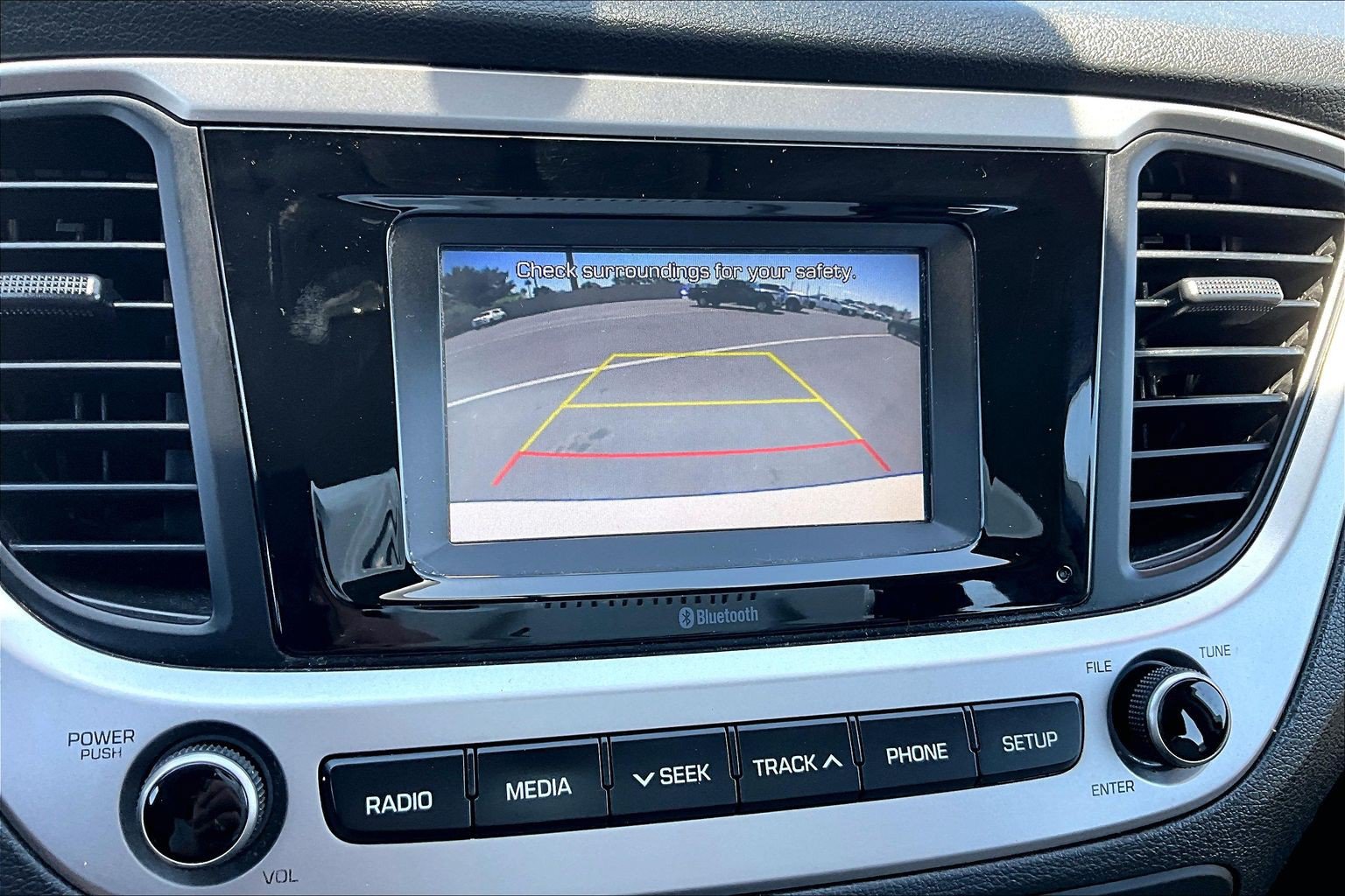 Used 2022 Hyundai Accent SE w/ Cargo Package FWD image 22