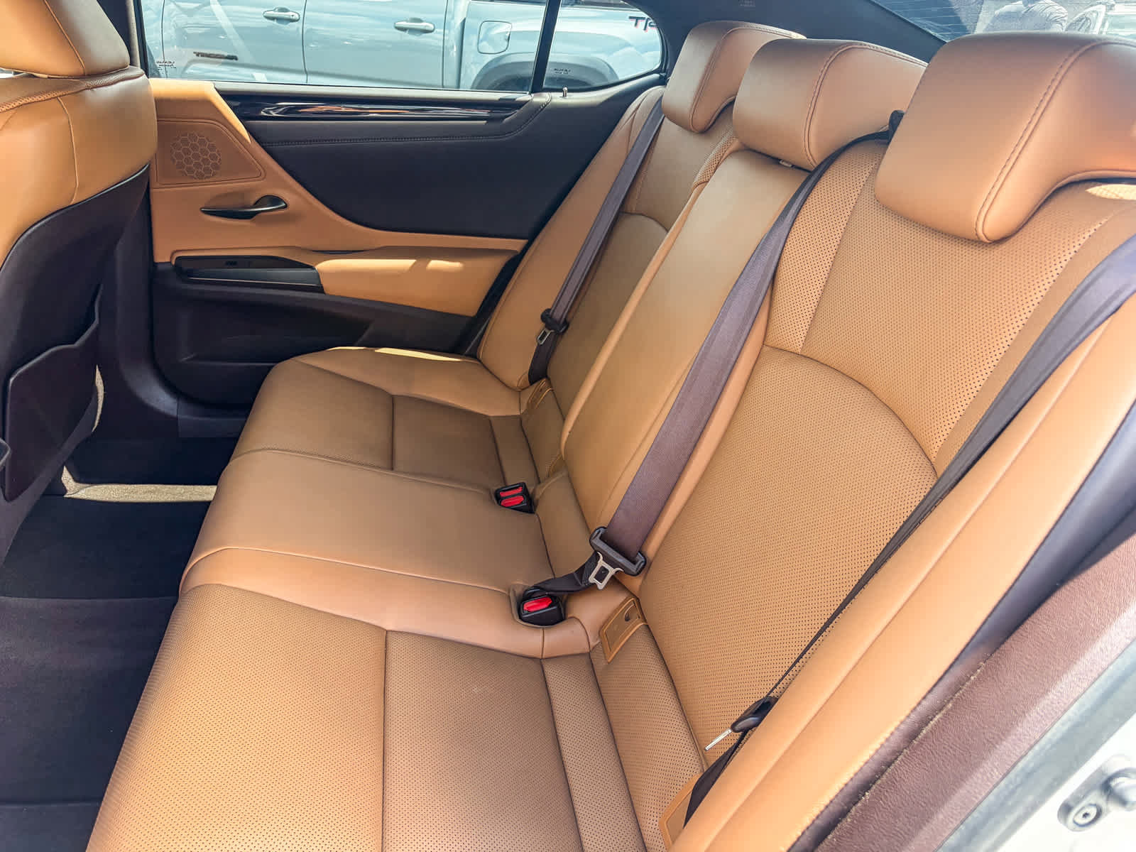 Used 2019 Lexus ES 350 w/ Premium Package FWD image 17
