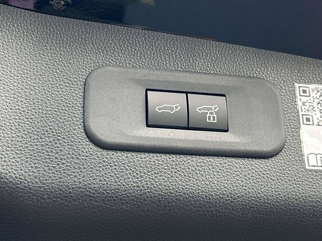New 2026 Toyota Crown Signia AWD/4WD image 14